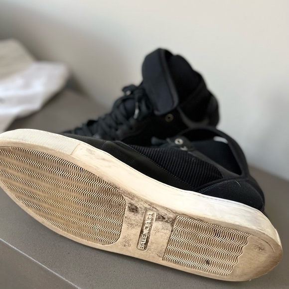 Balenciaga high top sneakers size 13 - Picture 3 of 10